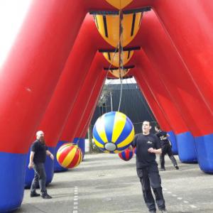 Mega Balls Run